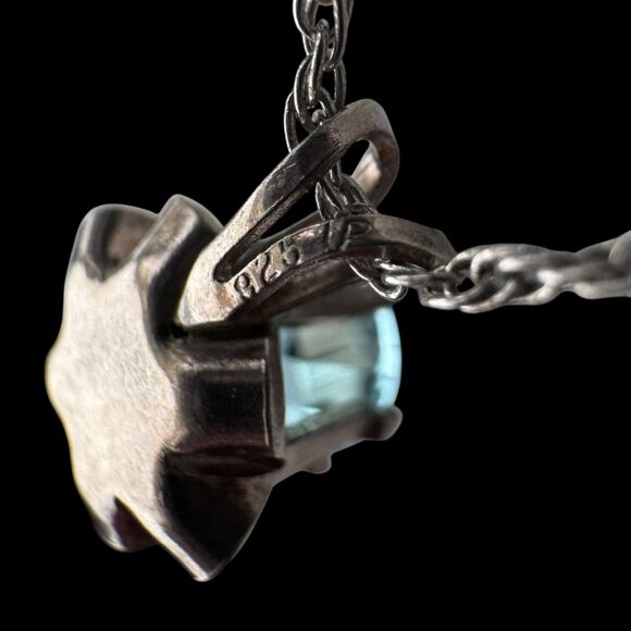 Vintage Sterling Silver Blue Topaz Pendant & Chain Necklace 18 inch, Solitaire - Picture 16 of 16